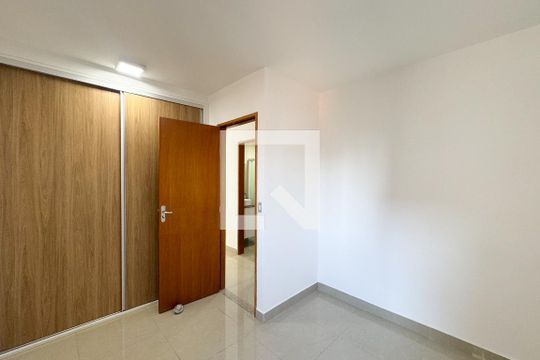 Quarto  de apartamento para alugar com 2 quartos, 60m² em Nova Petrópolis, São Bernardo do Campo