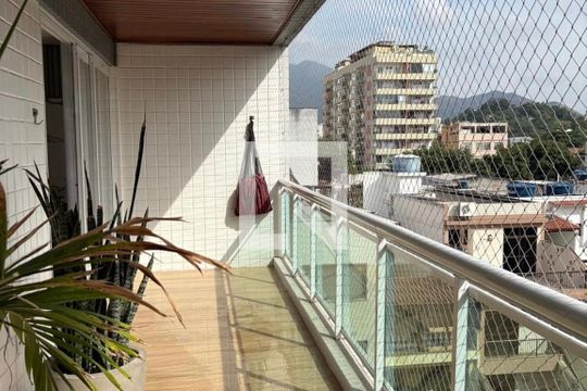 Apartamento à venda com 4 quartos, 240m² em Vila Isabel, Rio de Janeiro