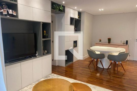 Sala de apartamento à venda com 3 quartos, 107m² em Indianópolis, São Paulo