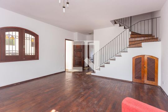 Sala de casa à venda com 4 quartos, 202m² em Cidade Ademar, São Paulo