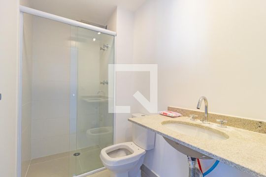 Banheiro de apartamento para alugar com 1 quarto, 38m² em Mooca, São Paulo