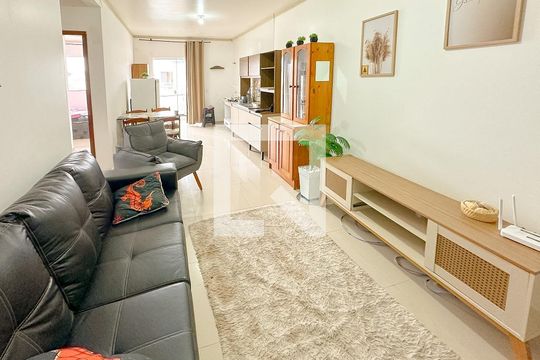 Sala de TV de apartamento para alugar com 2 quartos, 70m² em Ingleses do Rio Vermelho, Florianópolis