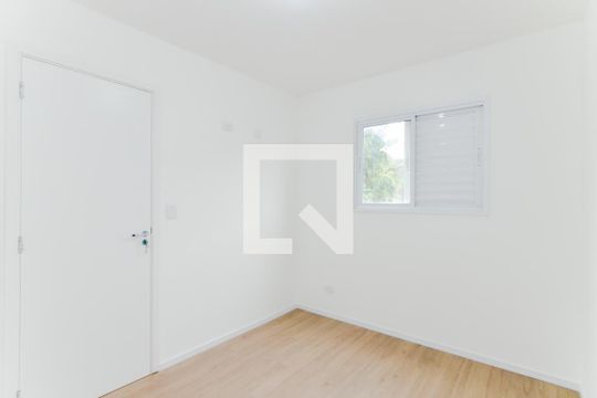 Quarto 1 de apartamento para alugar com 2 quartos, 42m² em Vila Nova Bonsucesso, Guarulhos