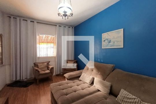 Sala de casa para alugar com 2 quartos, 200m² em Heliópolis, Belford Roxo