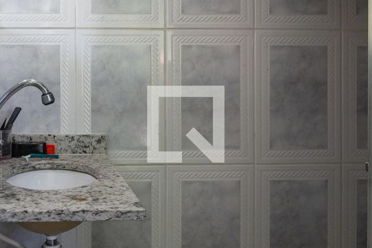 Lavabo de casa à venda com 4 quartos, 300m² em Jardim Gracinda, Guarulhos