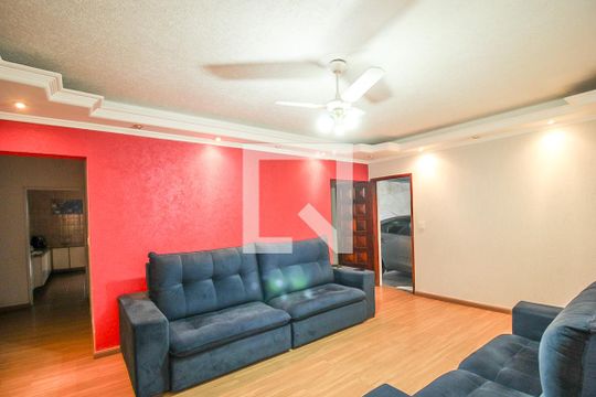 Sala de casa à venda com 3 quartos, 180m² em Vila Nossa Sra. do Retiro, São Paulo