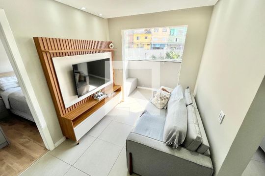 Sala/Cozinha de apartamento para alugar com 2 quartos, 43m² em Imirim, São Paulo