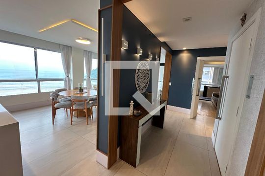 Sala de apartamento para alugar com 4 quartos, 230m² em Itararé, São Vicente