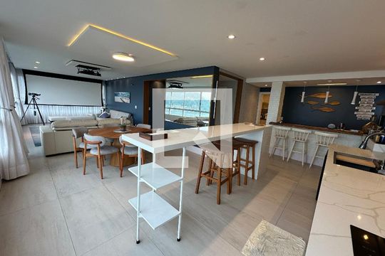 Sala de apartamento para alugar com 4 quartos, 230m² em Itararé, São Vicente