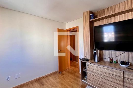 Apartamento à venda com 4 quartos, 266m² em Santo Antônio, Belo Horizonte