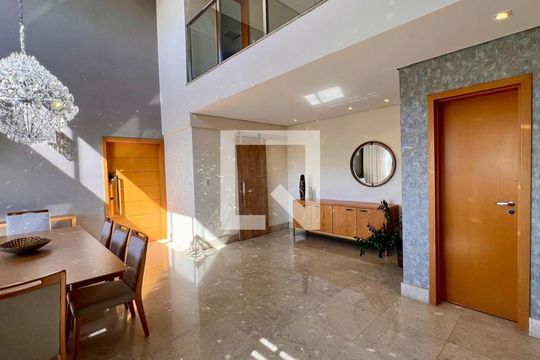 Apartamento à venda com 4 quartos, 266m² em Santo Antônio, Belo Horizonte