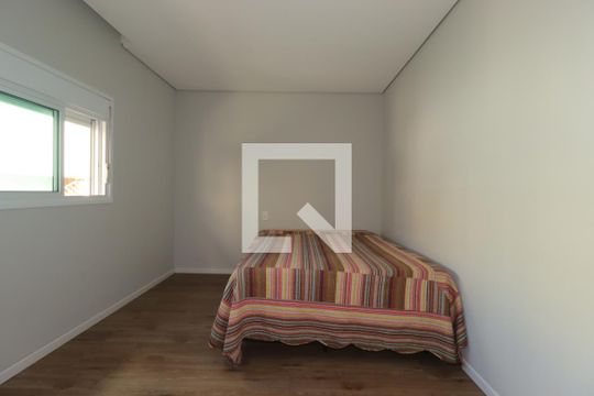 Quarto 1 de casa à venda com 3 quartos, 252m² em Parque João Ramalho, Santo André