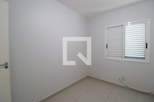 Quarto 1 de apartamento para alugar com 4 quartos, 106m² em Saraiva, Uberlândia