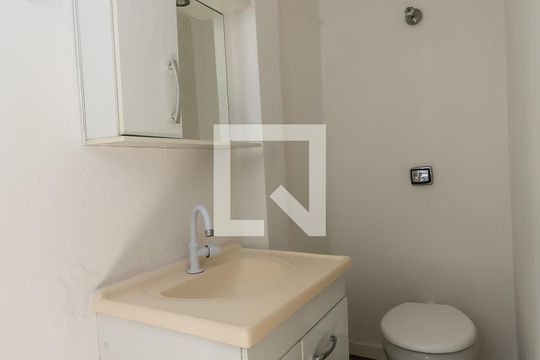 Varanda de casa para alugar com 2 quartos, 70m² em Jardim Faria Lima, São Paulo