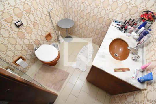 Banheiro da Suíte de apartamento à venda com 3 quartos, 146m² em Centro Cívico, Curitiba