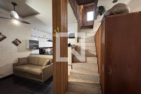 Sala de casa à venda com 2 quartos, 420m² em Recreio dos Bandeirantes, Rio de Janeiro