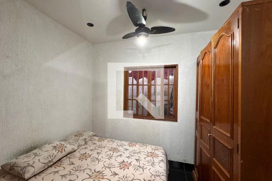 Quarto  de casa à venda com 2 quartos, 420m² em Recreio dos Bandeirantes, Rio de Janeiro