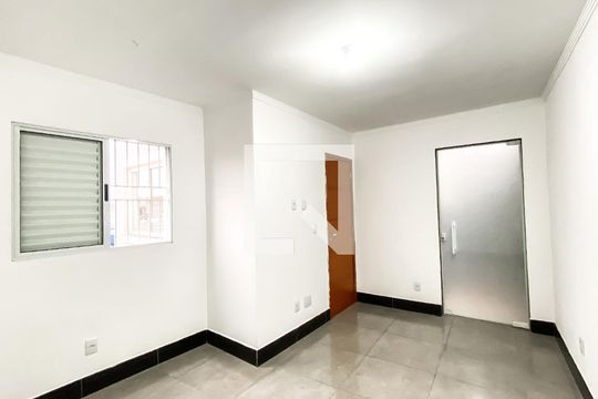 Quarto  de apartamento para alugar com 1 quarto, 35m² em Vila Rio Branco, São Paulo