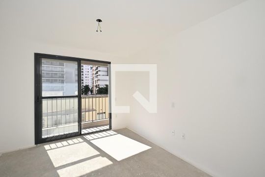 Sala/Quarto de kitnet/studio à venda com 1 quarto, 25m² em Vila Olímpia, São Paulo