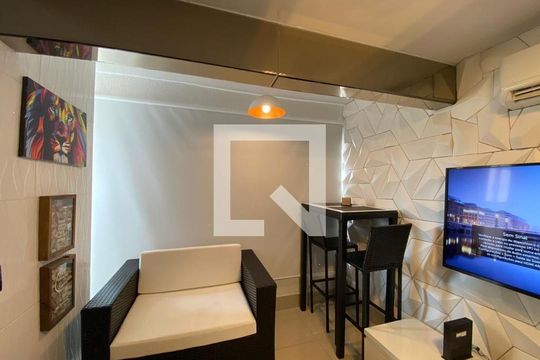 Sala/Quarto de apartamento para alugar com 1 quarto, 41m² em Setor Central, Goiânia