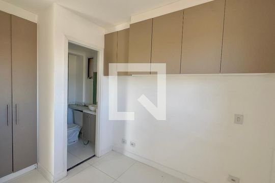 Quarto 1 de apartamento para alugar com 3 quartos, 60m² em Jardim Madeirense, Guarulhos