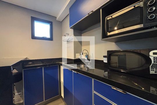 Sala/Cozinha de apartamento à venda com 1 quarto, 43m² em Vila Olímpia, São Paulo