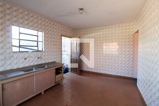 Cozinha de casa à venda com 3 quartos, 339m² em Raposo Tavares, São Paulo