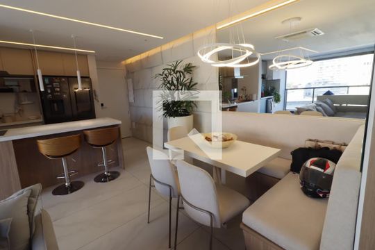 Sala/Cozinha de apartamento para alugar com 2 quartos, 92m² em Centro, Osasco