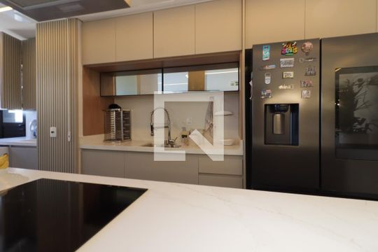 Sala/Cozinha de apartamento para alugar com 2 quartos, 92m² em Centro, Osasco