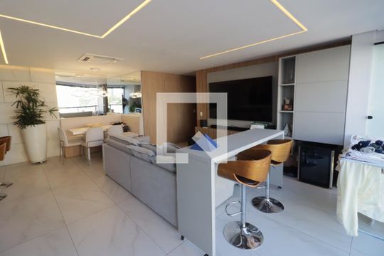 Sala/Cozinha de apartamento para alugar com 2 quartos, 92m² em Centro, Osasco