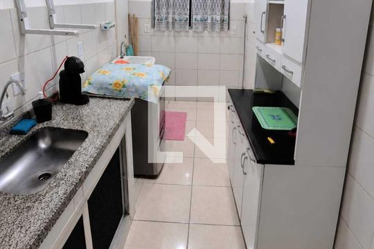 Cozinha de apartamento à venda com 2 quartos, 50m² em Anil, Rio de Janeiro