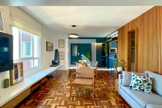 Sala de TV de apartamento à venda com 1 quarto, 78m² em Pinheiros, São Paulo