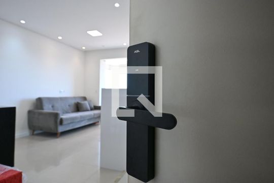 Fechadura Eletrônica de apartamento para alugar com 1 quarto, 49m² em Fazenda Morumbi, São Paulo