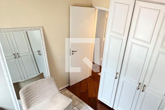 Quarto de apartamento à venda com 2 quartos, 60m² em Vila Andrade, São Paulo