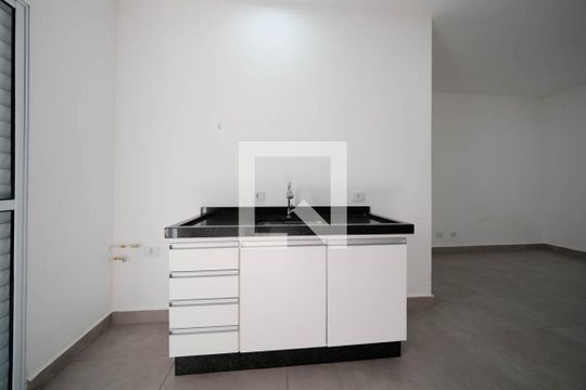 Kitnet de kitnet/studio para alugar com 1 quarto, 30m² em Vila Talarico, São Paulo