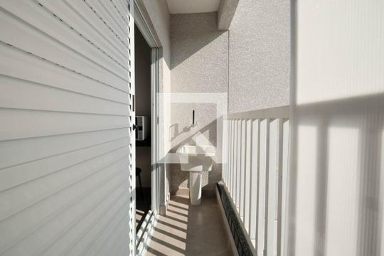 Kitnet de kitnet/studio para alugar com 1 quarto, 30m² em Vila Talarico, São Paulo
