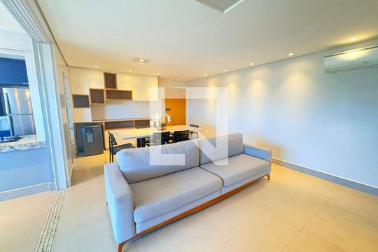 Apartamento para alugar com 3 quartos, 122m² em Setor Marista, Goiânia