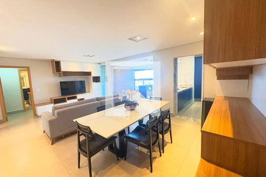 Apartamento para alugar com 3 quartos, 122m² em Setor Marista, Goiânia