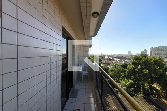 Sacada  de apartamento para alugar com 2 quartos, 72m² em Maracanã, Praia Grande