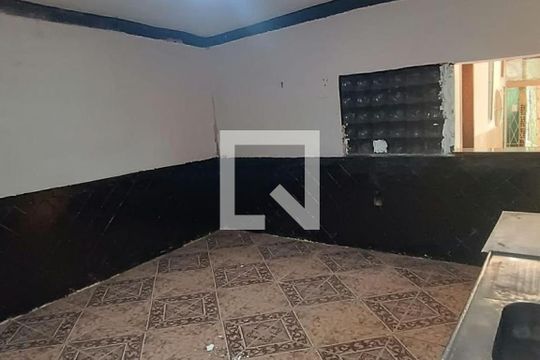 Cozinha de casa para alugar com 1 quarto, 350m² em Itatiaia, Duque de Caxias