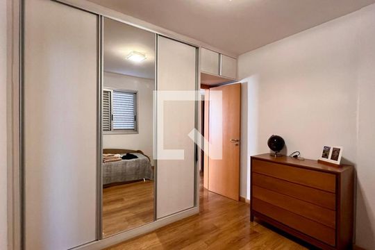 Suíte 1 de apartamento à venda com 4 quartos, 293m² em Santo Antônio, Belo Horizonte