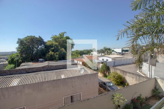Casa de Condomínio à venda com 4 quartos, 240m² em Colônia Agrícola Arniqueira, Brasília