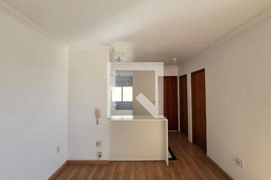 Apartamento para alugar com 2 quartos, 42m² em Jardim Silvestre, Guarulhos