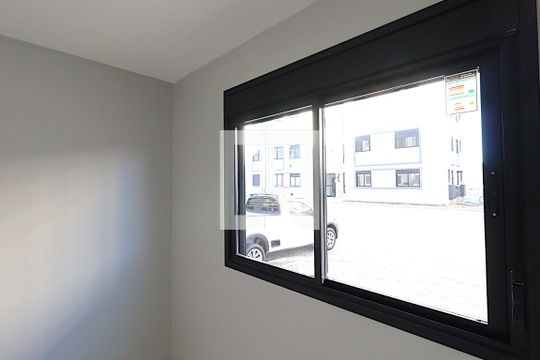 Janela do Quarto  de apartamento para alugar com 1 quarto, 34m² em Lomba do Pinheiro, Porto Alegre