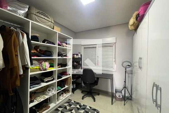 Escritório  de casa à venda com 3 quartos, 135m² em Petrópolis, Novo Hamburgo
