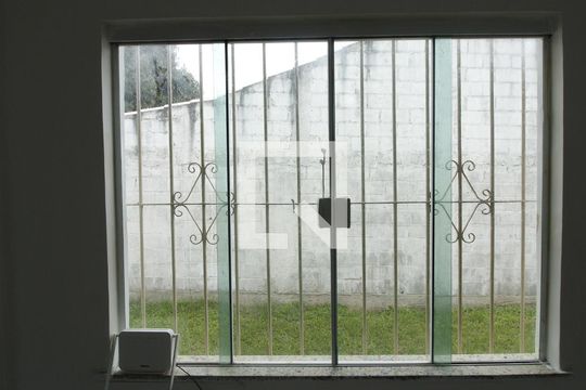 Quarto Suíte de casa para alugar com 2 quartos, 360m² em Jardim Pero, Cabo Frio