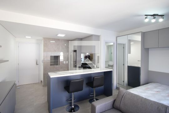 Studio de kitnet/studio para alugar com 1 quarto, 30m² em Moinhos de Vento, Porto Alegre