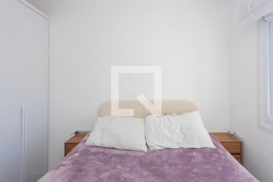 Quarto 1 de apartamento à venda com 2 quartos, 42m² em Vila Isa, São Paulo