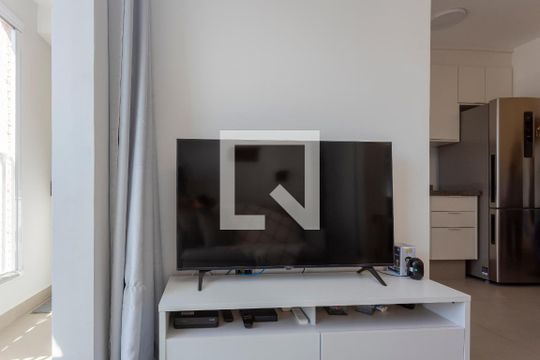 Sala de apartamento à venda com 2 quartos, 42m² em Vila Isa, São Paulo