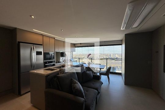 Sala de apartamento para alugar com 2 quartos, 75m² em Tamboré, Barueri